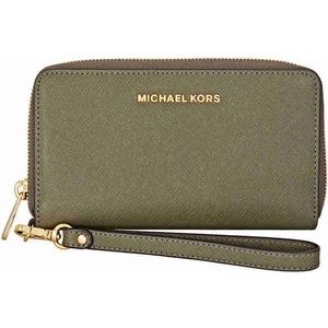 Michael Kors Smart Phone Wristlet